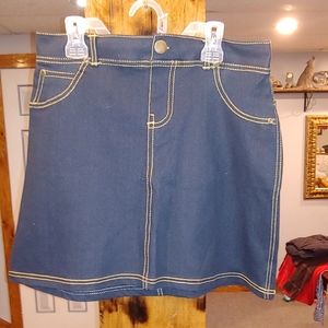 Woman's skirt W#114